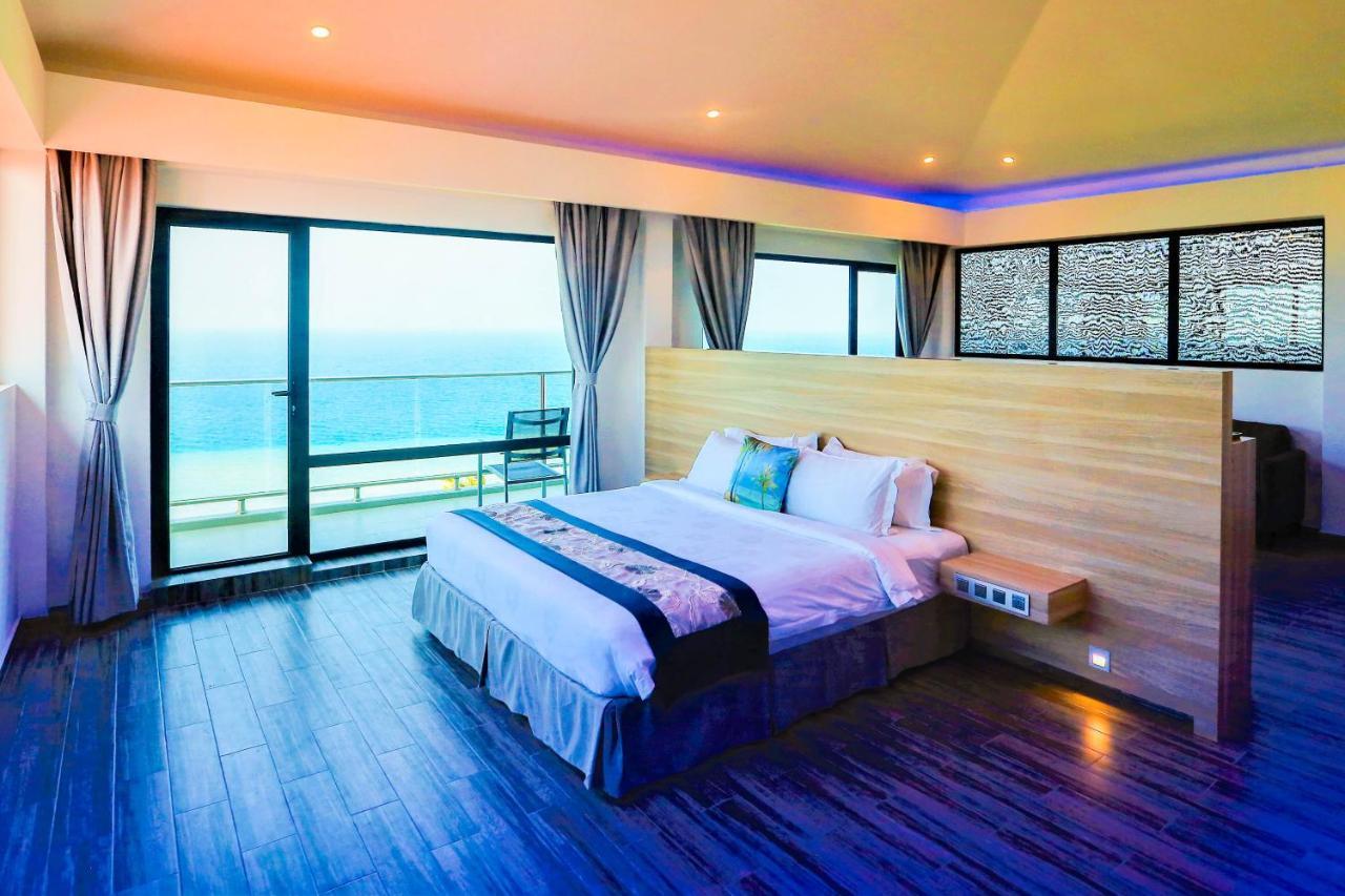 Kaani Grand Seaview Hotel остров Маафуши Екстериор снимка